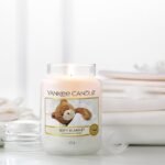 Yankee Candle Scented Candle | Balsam & Cedar Large Jar | Long Burning Candles: up to 150 Hours | Perfect Christmas Gifts for Women - Image 3